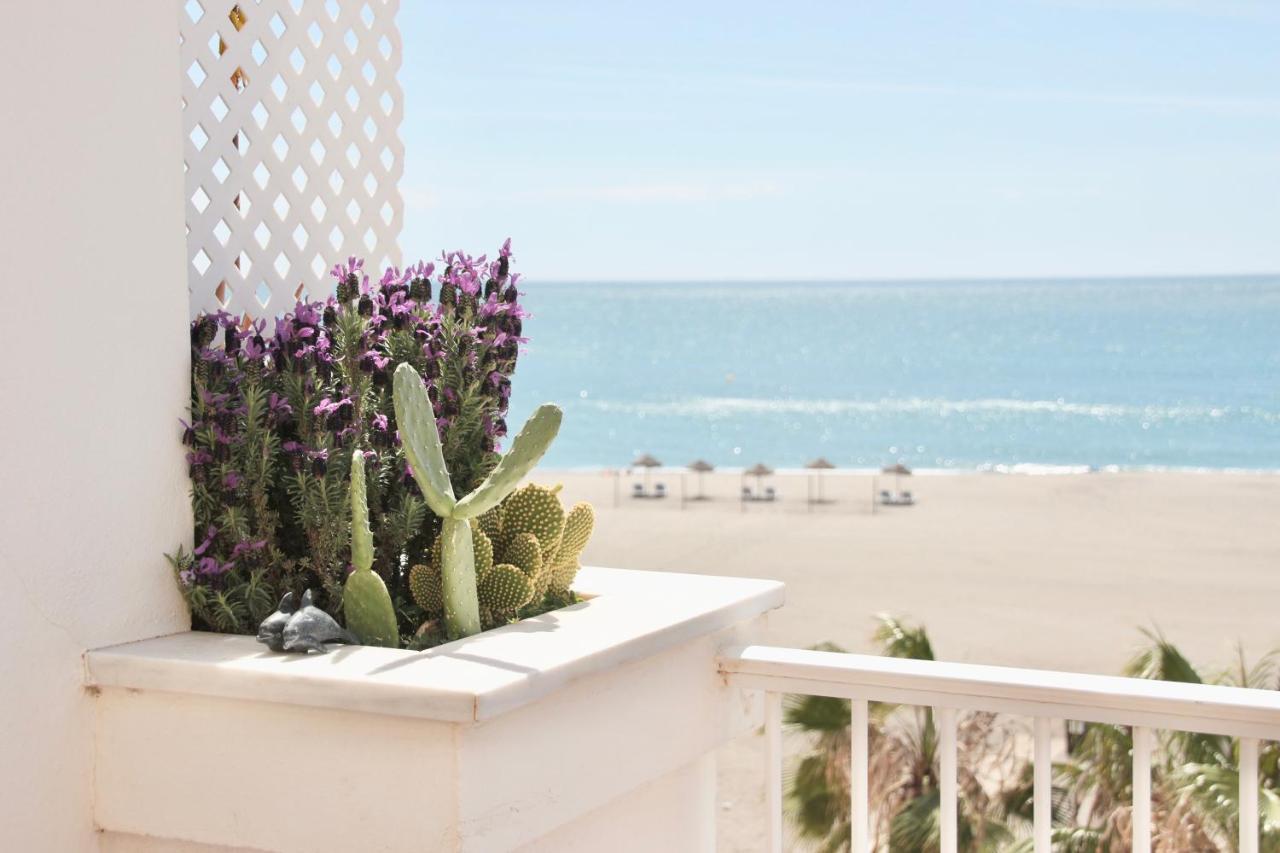 Miramar Malaga * Caleta De Velez